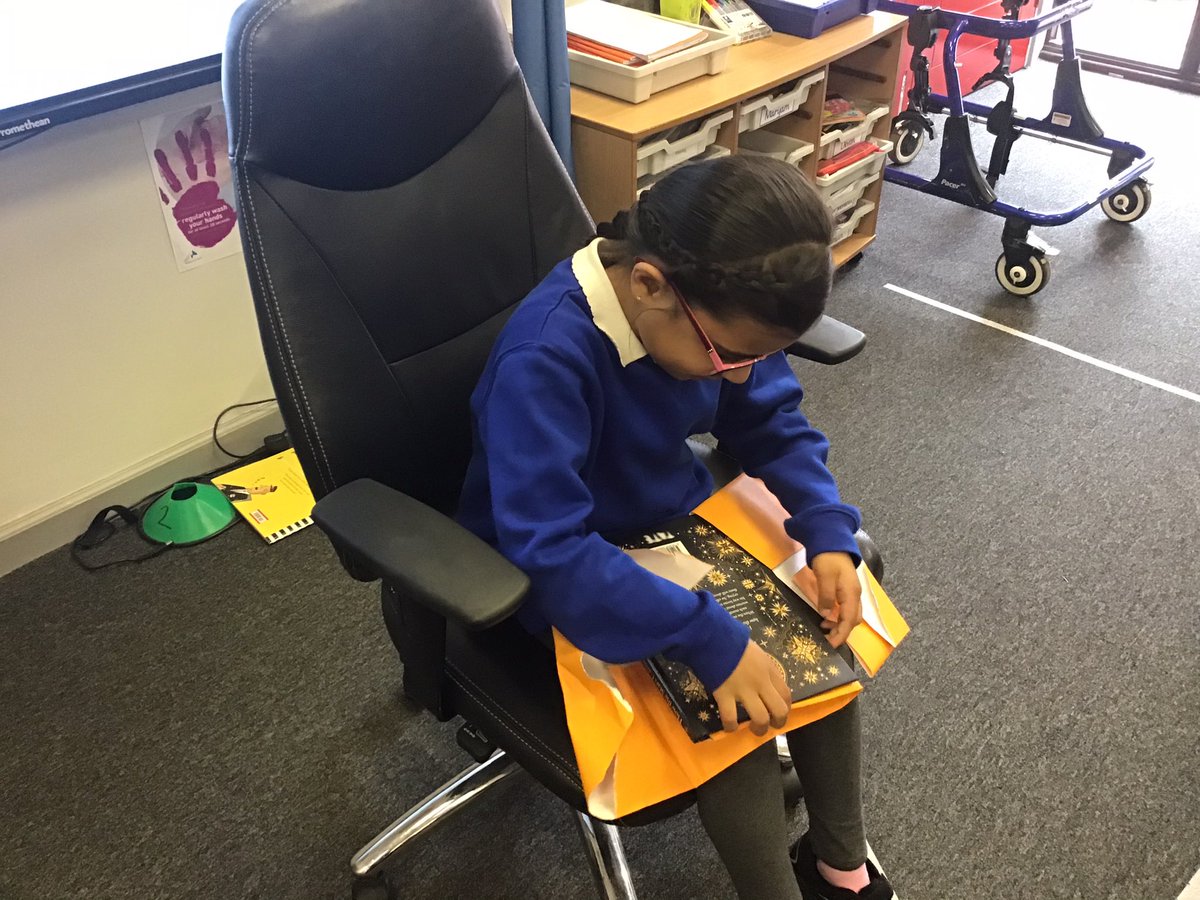 HolbrookschoolR's tweet photo. Wow! We have had an amazing time studying How the Stars Came To Be by @pmistryartist. Today, we were very excited to discover the title and we’ve had such fun pretending to be the moon. Our poems are incredible because we’ve been inspired by this wonderful book! @clpe1 https://t.co/39n0CW1aPS