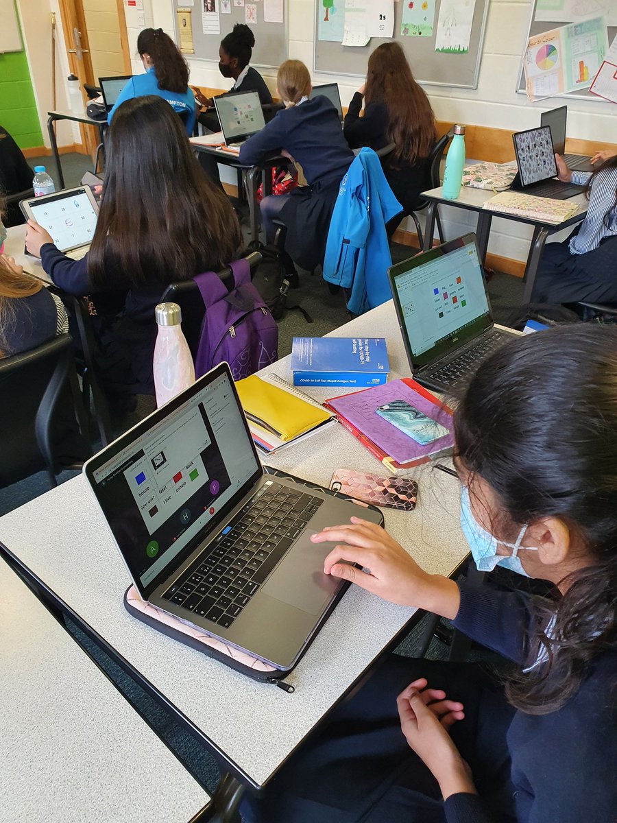 NorthamptonHigh's tweet photo. Year 7 Spanish enjoying a #Digacy lesson today with an unusual outcome in the @GetKahoot π #LearningTweets @langsnhs https://t.co/EZigpek1K3