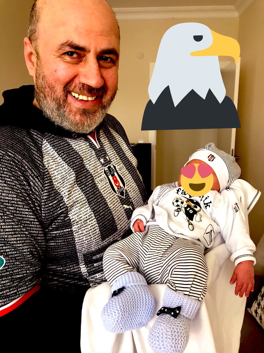 ricabus_1903's tweet photo. #MustafaKartal yavru Kartalımızı sonunda yuvasına getırdık🙏🏿🙏🏿🙏🏿🙏🏿 Rabbım isteyen herkese nasıp etsın🧿🧿🧿🧿🦅🦅🦅🦅 @Besiktas trıbune bır transfer daha🦅🦅🦅🦅 inşallah #BizŞampiyonOlacağız https://t.co/jmfeQUt11F