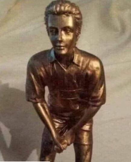 The tennis racket has broken off me trophy and it now looks like I was West Yorkshire masturbating champion ......