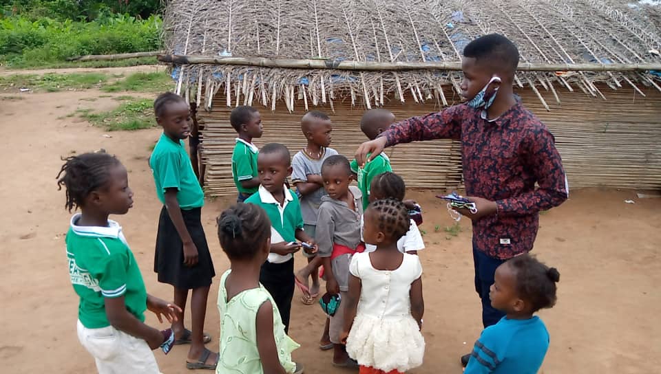Simply_OTI's tweet photo. I feel blessed to celebrate my birthday today with them. 
I believe we can inspire this generation and the next to come if we can individually play our part in ensuring a safer world free of war and terrorism.
#peacemaker #LoveWithoutBoundaries #WorldEdSummit https://t.co/eMsywhlfaN