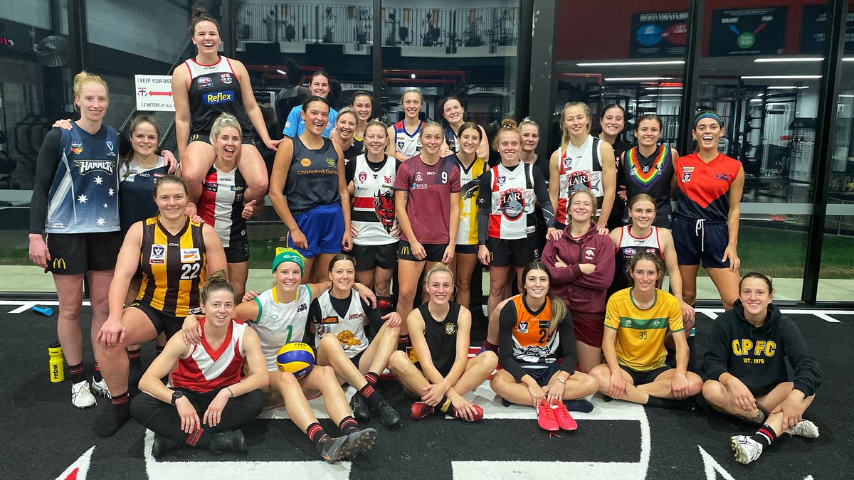 stkildafcw's tweet photo. Throwing it back for our final training session of the year 😇 https://t.co/IcsJ1bn24l