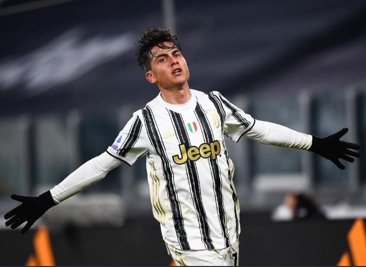 ShowTime237's tweet photo. Le vice-président de la Juventus, Pavel Nedvev, a annoncé que Paulo Dybala serait placé sur la liste des transferts cet été.

Source: Corriere dello Sport https://t.co/hReUfFrLex