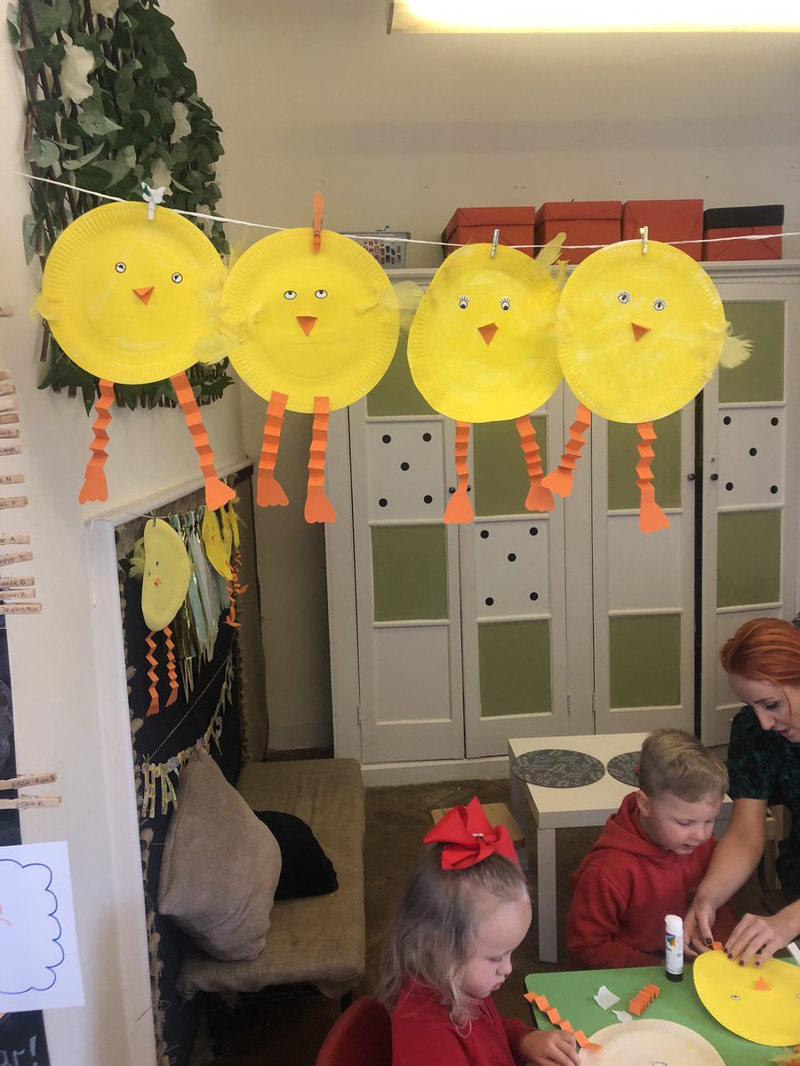 BubsyTownhill's tweet image. Chick chick chick chick chicken.. lay a little egg for me! We’ve been learning all about the lifecycle of a chicken. 🐓🥚🐥 #tcsreception #tcsscience