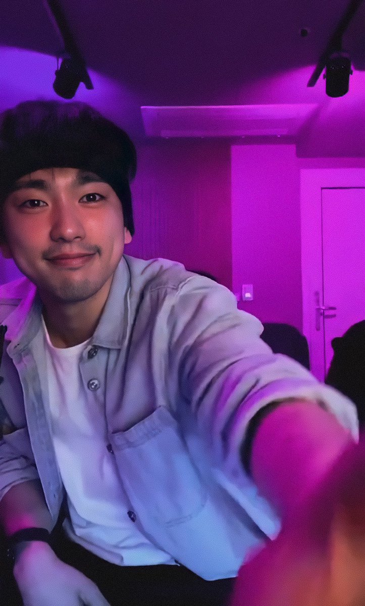 kim_jo_han's tweet photo. my eyes are streaming river 😭 #GOT7_ENCORE #GOT7𓅪 #GOT7FOREVER #got7 #GOT7_BreathofLove_LastPiece #Jinyoung https://t.co/PpWWHlq9bs