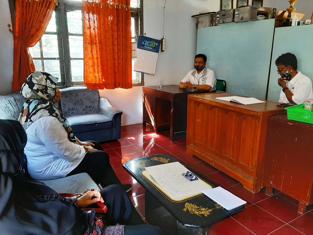 Syamsiarhasan's tweet photo. Giat 24 Maret 2021
Penyuluhan, pembinaan tentang legalitas usaha koperasi serta persiapan pelaksanaan RAT tahun buku 2020 Akhir Maret 2021
KPRI KMGL Lakbok
@penyuluhkoperasi
@kemenkopukm
#ppkljawabarat
#ppklciamis https://t.co/065QQ9f6Aj