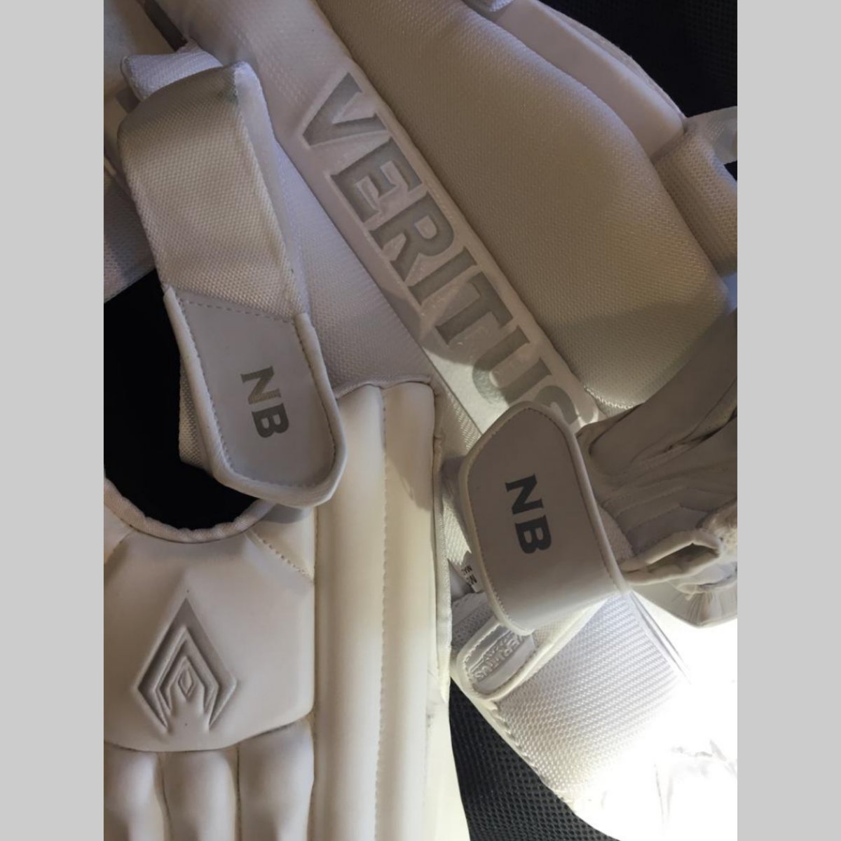 SportsVeritus's tweet photo. Nick's new Glacier softs for the season. He's had nb on them for his personalised preference. #yourkit #yourway #battingpads #battinggloves #veritus https://t.co/NexpAC9FOl