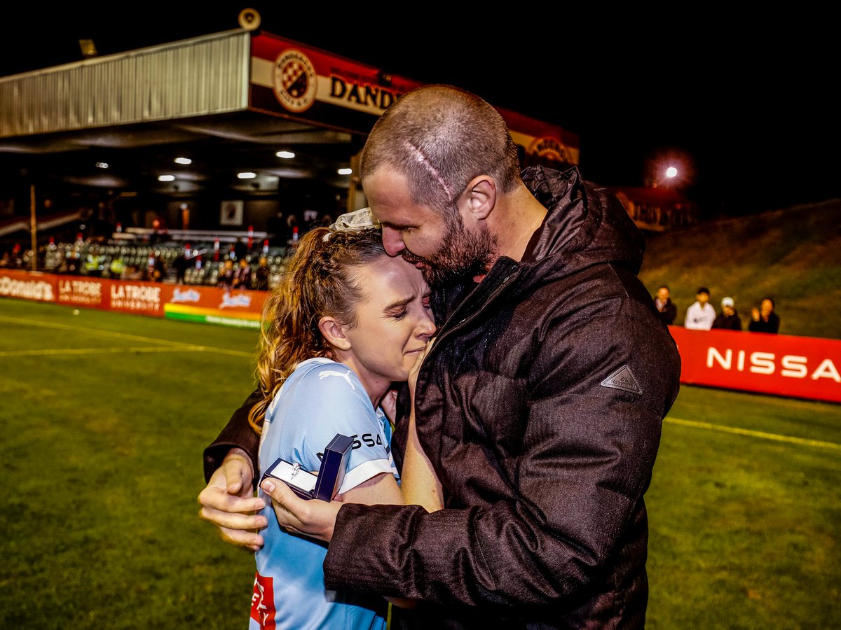 Football Tweet On Twitter Australia S Rhali Dobson Has Sadly Decided To Retire From Football Aged 28 To Support Her Boyfriend Who Has Brain Cancer She Played Her Last Game Today Scored And
