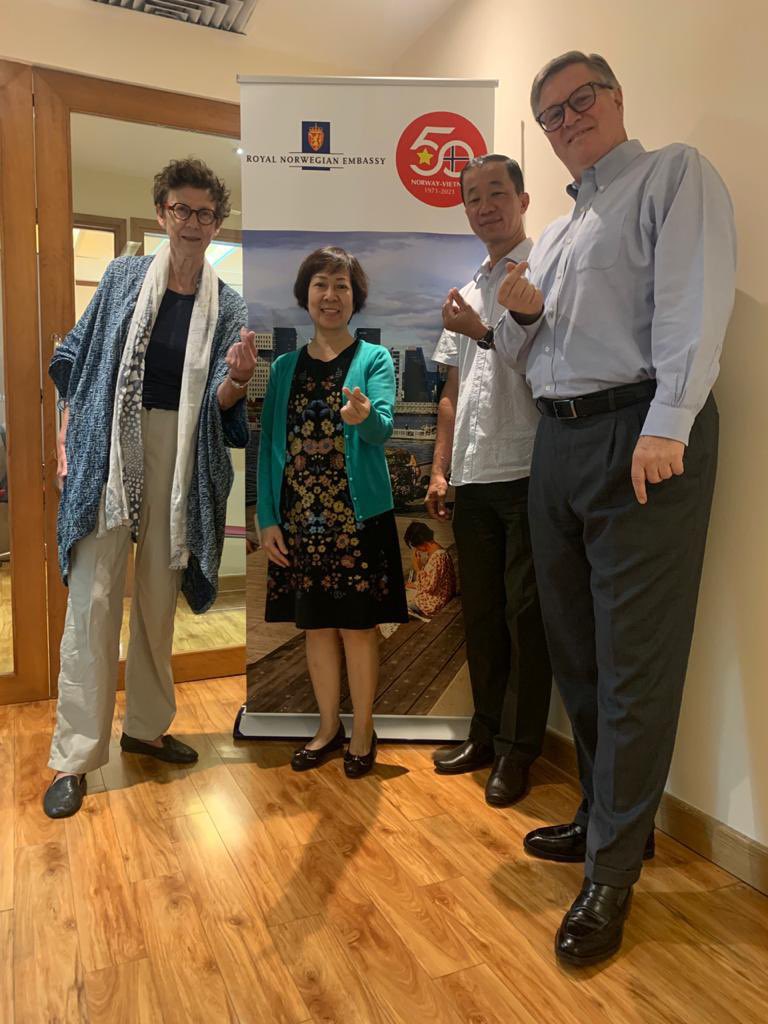 gretelochen's tweet photo. #TeamNorway🇳🇴 in #HCMC🇻🇳 Our honorary consulate got our new #RollUpBanner today 50 years of diplomatic relations 1971-2021 🇳🇴🇻🇳 @HauganArild @NorwayMFA @MOFAVietNam https://t.co/ts9FlYZTuV