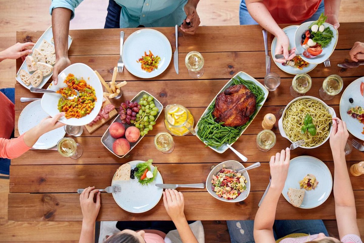 SkyhawkAggie's tweet photo. Food, Fiber & Family! Agricultural Products & Values are important to what we do and teach in the @SkyhawkAggie Family and Consumer Sciences major at @utmartin. https://t.co/iPWq3nwhHV. Growing the Future! Happy National Agriculture Week! Happy Nutrition Month! #AgWeek2021 https://t.co/9k2xHcl4E5