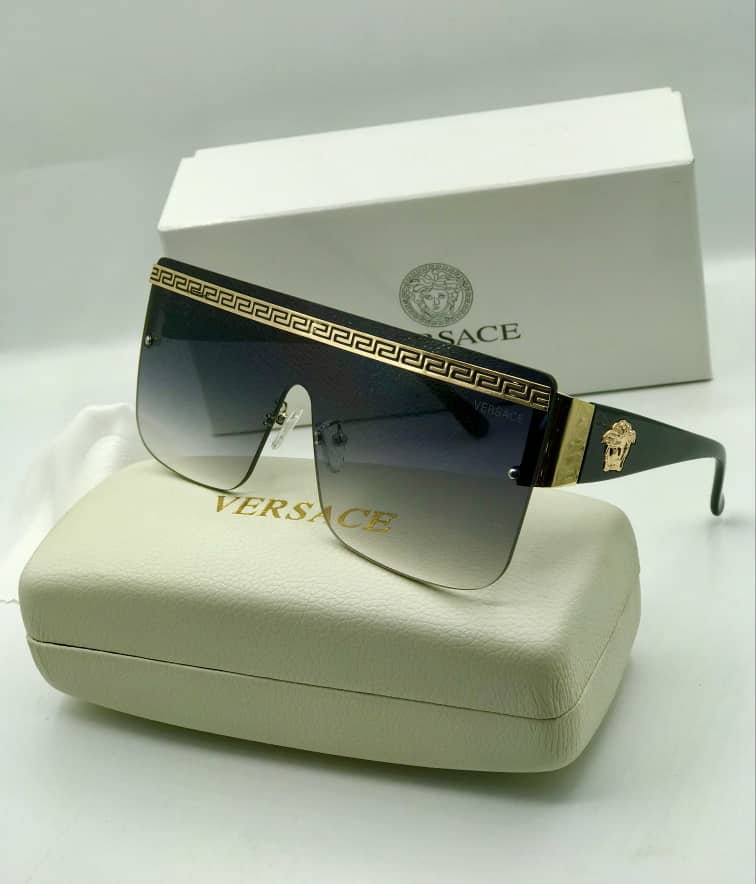 promisval's tweet photo. We have restocked our quality sun glasses and are now available in store. 

Price: 8000

Thread 👇👇 https://t.co/VvzqBKhDVk
