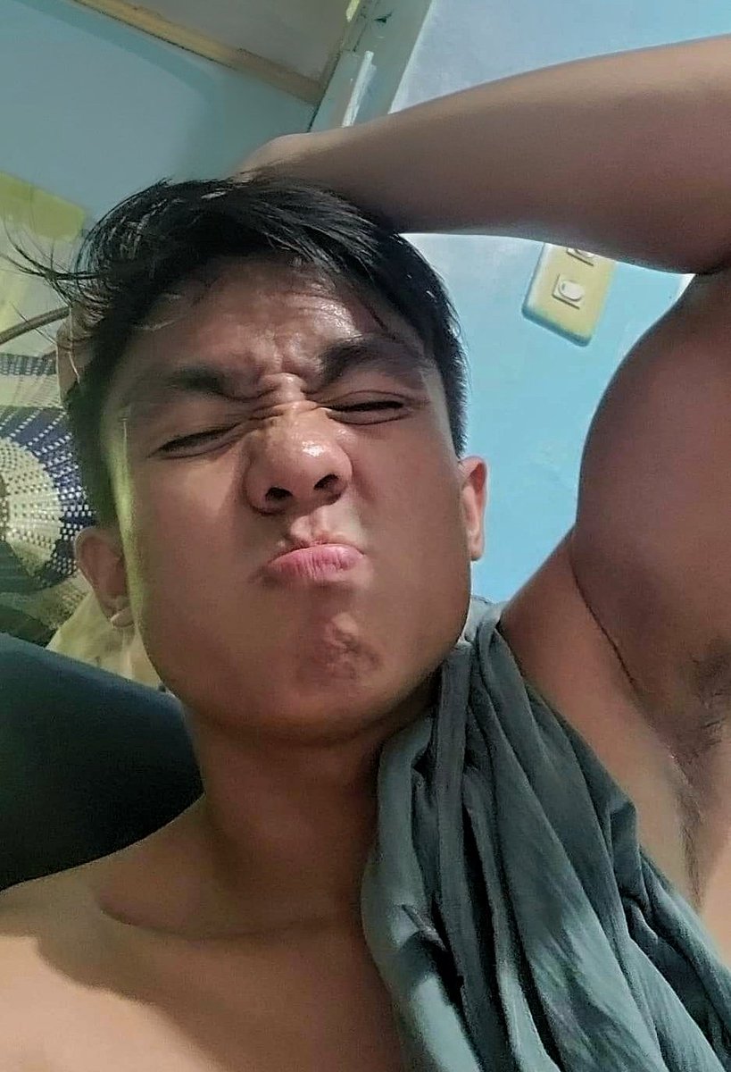 XDylDalas's tweet photo. Napaka ineetttt!!! Sarap mag hubad https://t.co/l12SMRiFca