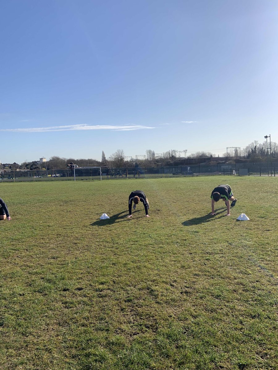community_cp's tweet photo. 8am Session Monday and Thursday 💪🏻 For the Academy 🏋️

The guys put a shift in 🙌

Mobility ✅
Sport Specific Circuit Training ✅
Great attitudes ✅
Extra Work ✅ 

Thanks Holly https://t.co/uuSepAs3ZR