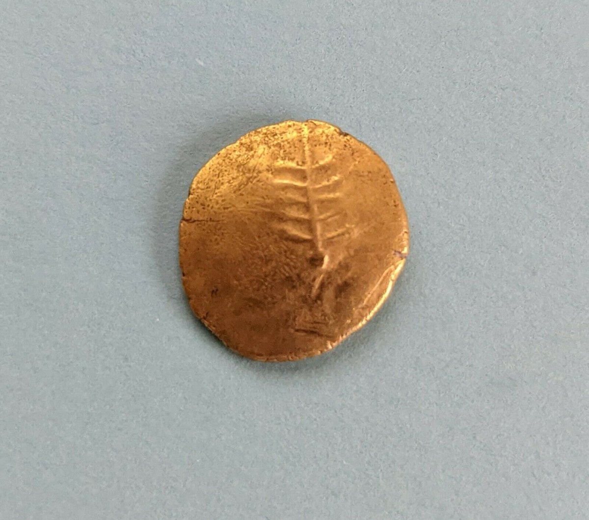 Dobunni Anted Gold Stater - Three Tailed Horse - Tree - Celtic Coin 20-43AD

£1,950 or near offer

#dobunni #GOLD #coin #collector #anted #goldcoin #ironage #Celtic #celticcoin #dobunnitree #collectible #collectable 

ebay.co.uk/itm/1542384892…