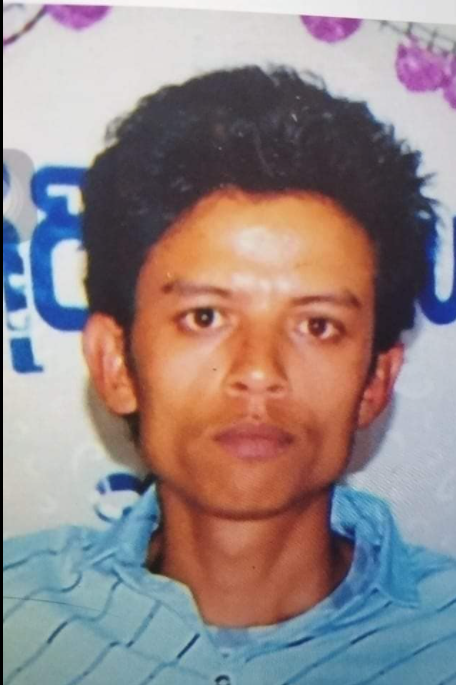 SaveMM99's tweet photo. Tw: blood
Ko Nay Linn,28yr old,was brutally killed and dragged by terrorists in #Kanthar Ward,#Taunggyi on Mar 25.
Rest in Peace.
#WhatsHappeningInMyanmar
#Mar25Coup https://t.co/JlXNUv6STG
