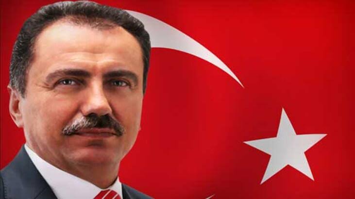 erdmts's tweet photo. Ne desek boş... Kahramanlığı siz yaptınız, edebiyatı bize kaldı. 12 yıl oldu ama sanki dün gibi koca Reis... Mevlam Rahmet Eyleye. #MuhsinYazıcıoğlu https://t.co/g7GoZRAn30