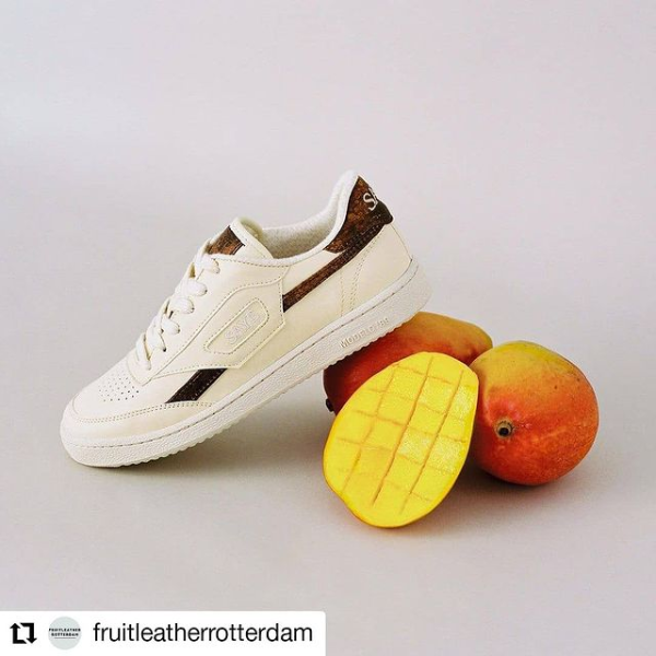 meerlanden's tweet photo. Mooi gevonden, met liefde gedeeld 🙌
Deze 100% vegan sneakers van Fruitleather Rotterdam en Saye. Geweldig! Een knap staaltje inventiviteit en een prachtig voorbeeld van upcycling van de reststroom GFT en Etensresten!
#stopverspilling #gft #upcycling #duurzamedonderdag #doeookmee https://t.co/I8ZSaa15xk