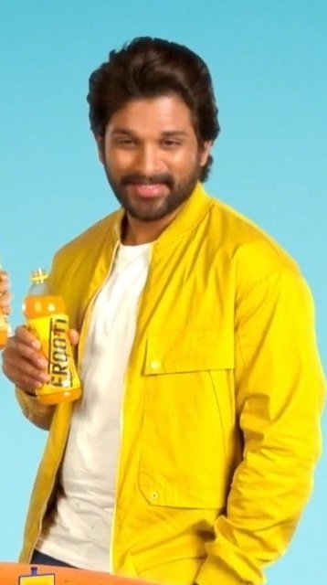 AlluBoyPraveen's tweet photo. Bunny Annayya Latest Clicks From #FrootiAd ❤️ 😍

#AlluArjun #Pushpa 
#PushpaOnAug13 
#AlluArjunTrendOnMarch27th https://t.co/xAzH2MmU6G