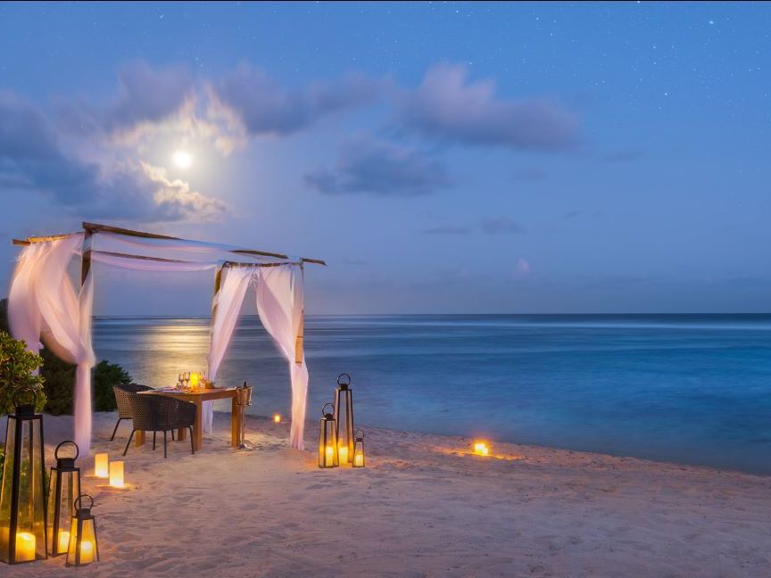 Luxury 5* Mauritius, Seychelles &amp; Maldives Holidays from £1399 - SAVE  40% - mailchi.mp/mauritiusholid…