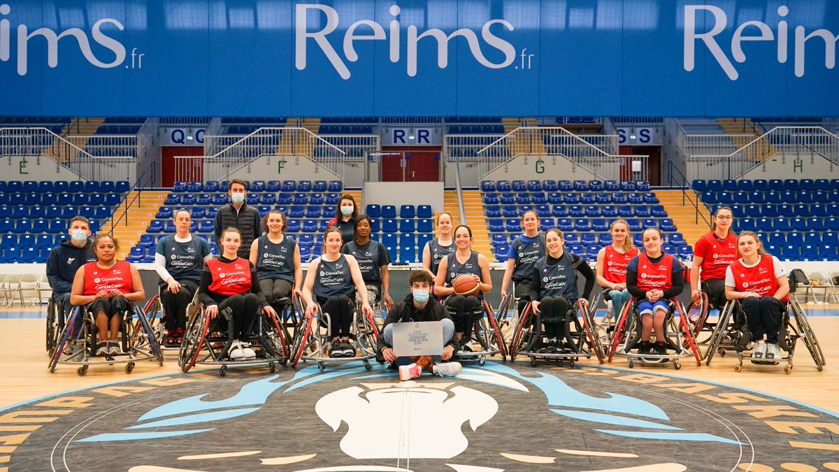 VilledeReims's tweet photo. La ville de #Reims accueille cette semaine l’Equipe de France #féminine de #basket fauteuil pour un stage dans le cadre de sa préparation pour une qualification pour les #JeuxParalympiques de @Paris2024. #terredejeux2024 #Paris2024 https://t.co/WTpKvRkcIt