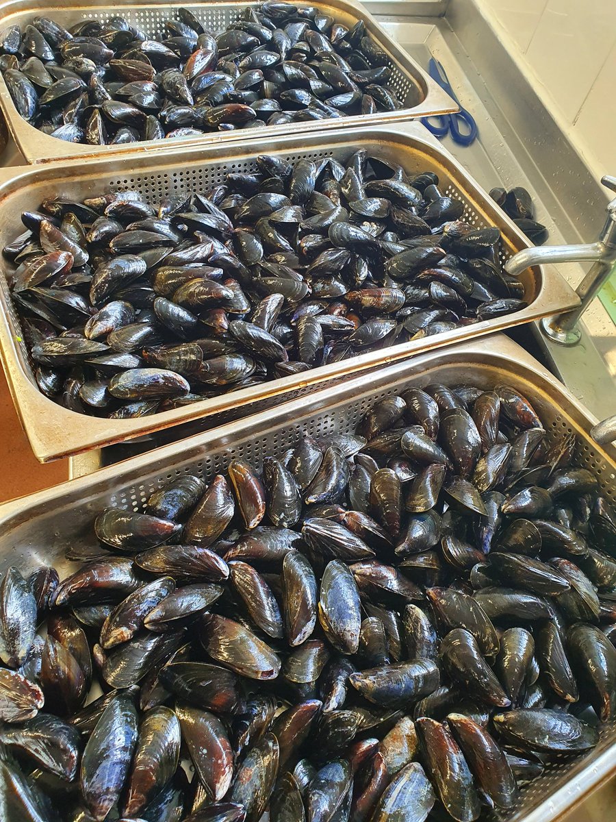 Parkers Arms tweet media