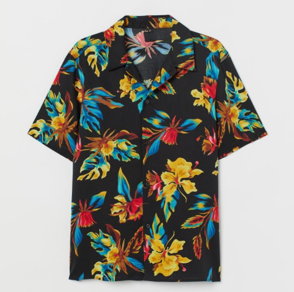 mcandidate's tweet photo. Foals/Bombay Bicycle Club in Victoria Park, time for your boyfriend to dig this shirt out from under the bed https://t.co/PxsBwZQhX2