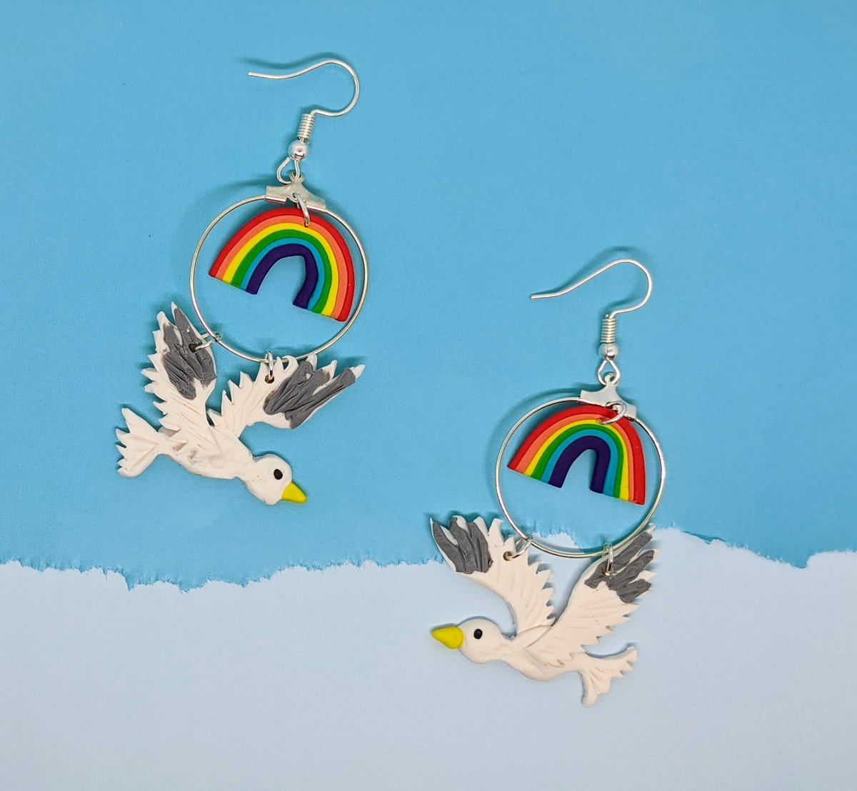 Fantastic talks from Carmen and Rachel. I'm so excited and inspired and look...I made these! Prophetic? 😂 love seagulls 💙
<a href="/RachelGardnerRA/">Rachel Gardner</a> <a href="/Youthscape/">Youthscape</a>
😜😜😜
#RenewNormalYS