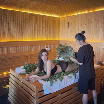 Bộ ảnh Huyền Baby đi Spa cùng bạn