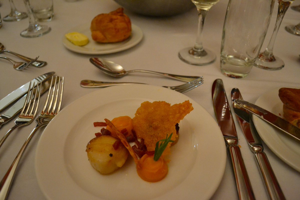 NewHallDennett's tweet photo. Such a lovely evening at our senior boarding formal yesterday evening. We would like to say a massive thank you to the amazing Catering Team for the three-course meal ✨♥️ #iloveboarding https://t.co/iIiYgxwfzj