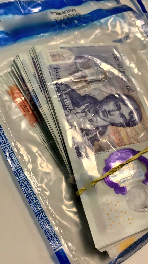 Charged & Remanded to Court. A youth was stopped as a passenger in vehicle during patrols in @MPSHaringey They were found in possession of at least £20,000 of stolen phones & over £1000 on cash. The #RoadCrimeTeam, denying criminals the use of your roads. #Countylines #CSE