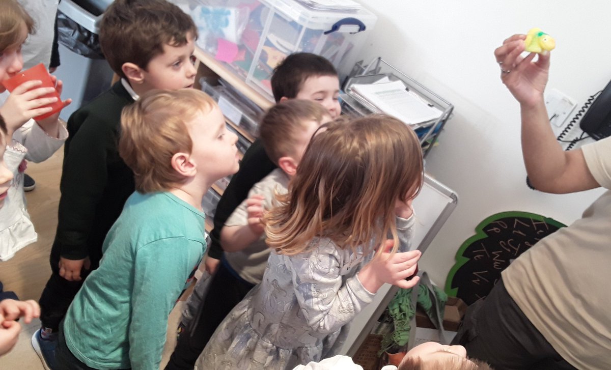 AshbridgeMaxy's tweet photo. "Its hatching! It's coming out!" "Its a turtle!" "No it's not, it's not got a shell!" "I thought it was a whale!" "Its not, it got some legs!" #science #predictionskills #observationalskills #newvocabulary #aweandwonder @NDNAtalk https://t.co/l3UdyU4uZJ