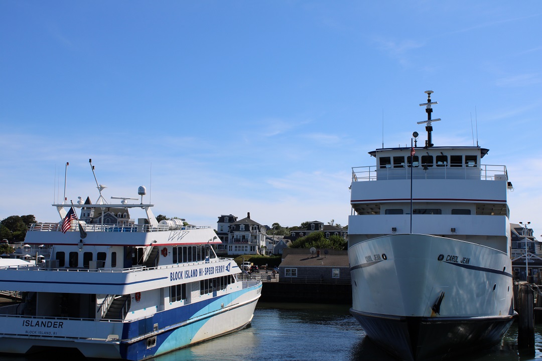 BISterlingHouse's tweet photo. Time to reserve your tickets friends! #LoveWhereYouVacation #SterlingHouse #BlockIsland https://t.co/haKo0o708Z