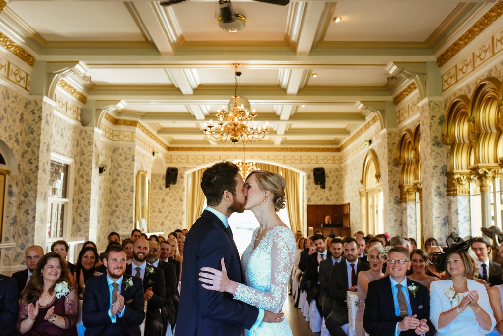 RushpoolHall's tweet photo. Sealed with a kiss β€οΈ
Photo by @laurenbraithwaite.photography
#RushpoolHall #rushpoolhallweddings #saltburnbythesea #Weddingvenueyorkshire #yorkshirebride #yorkshirewedding #weddingvenues #weddingvenuehunting #luxuryweddingvenue #ukweddingvenue #rusticweddingvenue https://t.co/wE1nr2XcIb