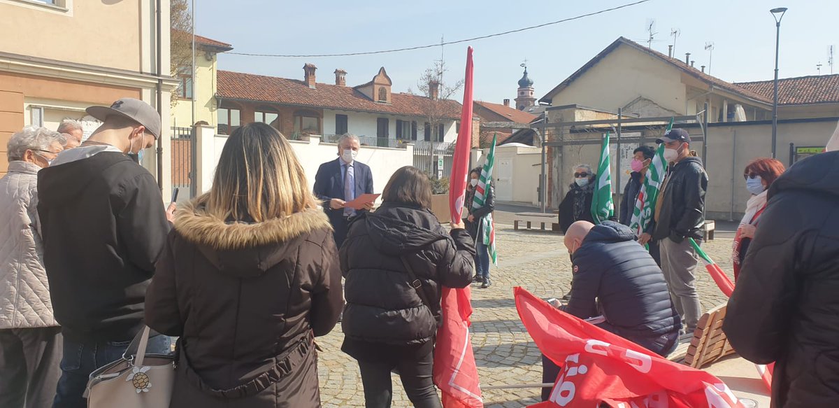 FPCGILTorino's tweet photo. ๐ฉ#Presidio Volvera chiusura cucina #SoggiornoMariuccia Sereni Orizzonti e sue gravi conseguenze๐ฏSindaco ha incontrato delegazione #CiSiamo #TerzoSettore #ssaep @FpCgilNazionale @TorinoCgil https://t.co/8oRG60zrbA