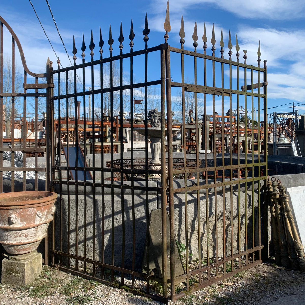 RecuperandoAnd's tweet photo. Antico cancello!!
#anticocancello#antico#cancello#old#ancient#oldgate#ancientgate#antiquegate#home#homesweethome#homedecor#homedesign#luxury#luxurygate https://t.co/9TtIdLxT6G