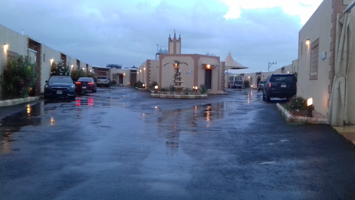 مرحبا بكم في فلل ترف الأصالة للحجز
والاستفسار واتساب 0552830088
ت 0172830088