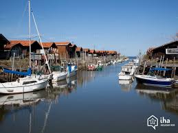 EuropeAccess's tweet photo. 🏠🏠Looking for a future #TownTwinning partner?

 🇫🇷 The lovely French town of Gujan Mestras is looking for an Irish twin town involved in:

🦪 Oyster farming
🏉Rugby
⛳️Golf

👉For more info, visit https://t.co/2EsUpzoAJK or email Ms. Szilvia Korpas at szilvikorpas@gmail.com. https://t.co/XJVP5NLe3x