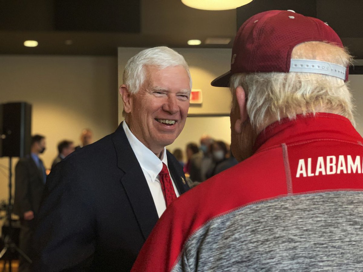 aldotcom's tweet photo. Alabama Congressman Mo Brooks says he has discussed U.S. Senate run with Donald Trump many times. https://t.co/UfqsjSh47p https://t.co/aiIZXfBLFc