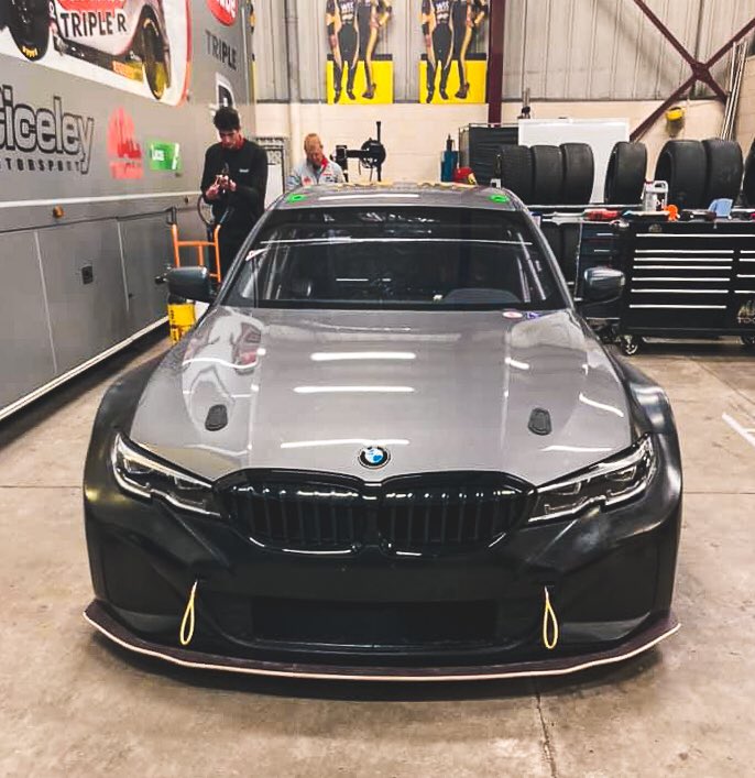 CiceleyMSport's tweet photo. ๐ญ๐ Home sweet home. #BackAtBase ๐๐
#CiceleyMotorsport #BTCC #PreSeason #Testing #TouringCar #BMW330i https://t.co/7xxPUbmjZ6