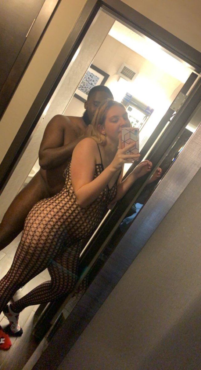 MacieBaby2's tweet photo. @OnIyFansNewbie https://t.co/bx3wkzBXGs
Come have some fun with us! Only 4 spots left to get in with us at only $3.00😘🥺. You won’t be disappointed 😘 https://t.co/hwmlTzuZ0e