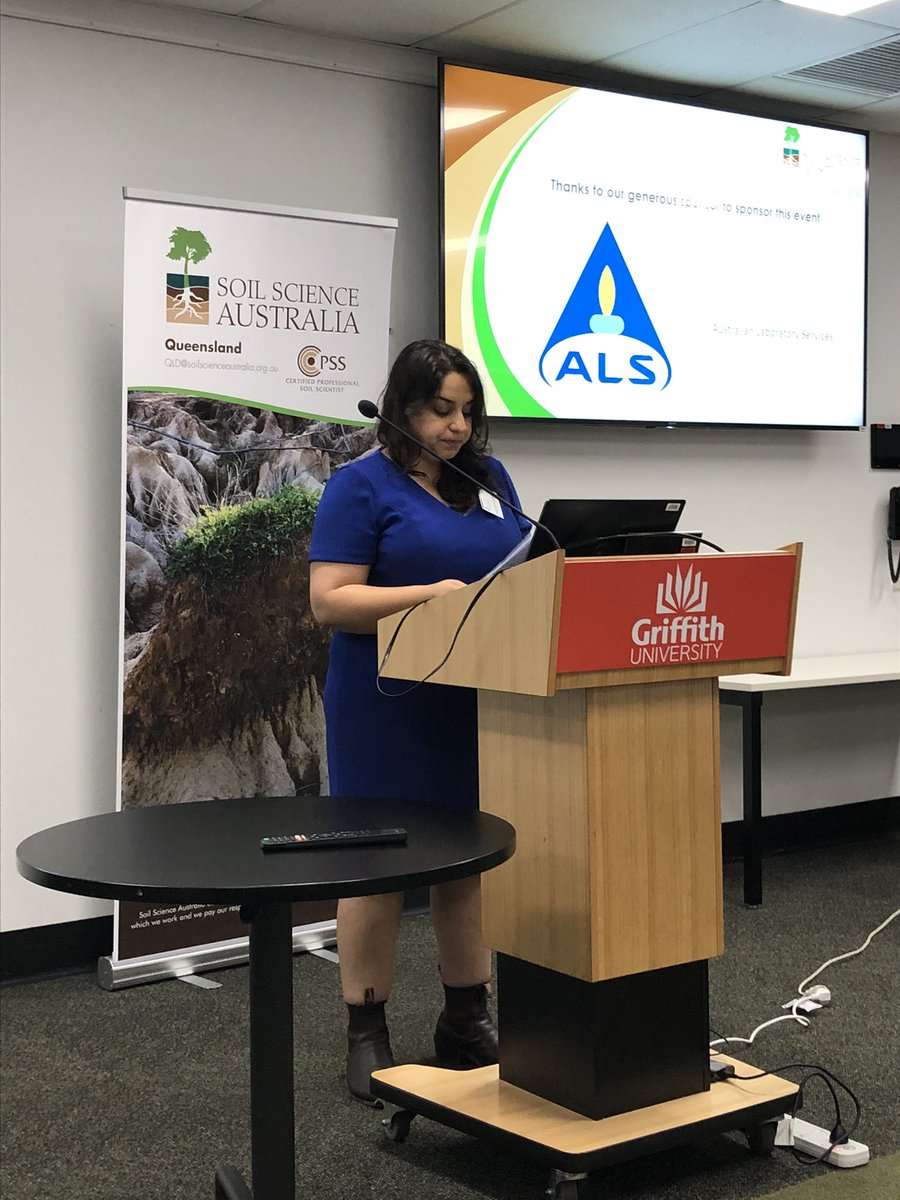 georgina_W2O's tweet photo. @SoilScienceAust Queensland student awards event. Congratulations to the finalists & overal winner of the undergraduate award for excellence in soil, Megan Hunter from @UQ_News. The event also featured guest speakers #QLDChiefScientist #GHDconsulting & sponsor ALS @QldFarmers https://t.co/3tzPQSW29L