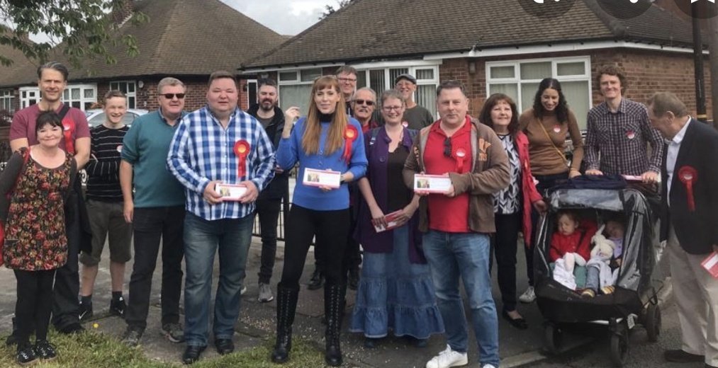 Nolliag66's tweet photo. @AngelaRayner @PaulWilliamsLAB There is nobody around you....
Compared to #GE19 don't underestimate what you and Starmer have done #LiverpoolFightsBack
#leakedLabourReport
#antisemitismFix
Passive opposition on #COVID19 strategies. https://t.co/c2GPYHyMgA