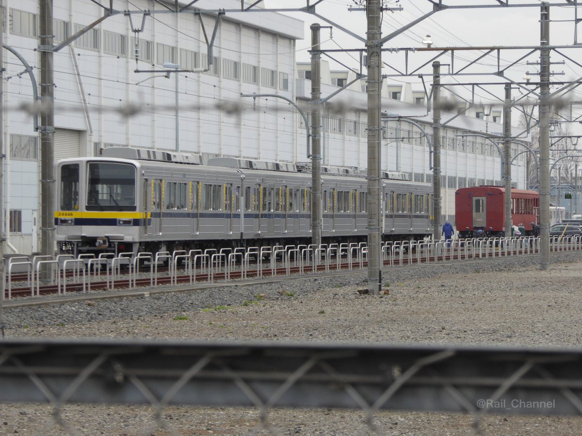 Rail_Channel's tweet photo. #21446F は南栗橋に着いた後は解体線へ
オロ12を一旦退かして入れたようで
#20400型 #21804F #21856F
#12系 #14系 #南栗橋車両管区 https://t.co/2WJorwauBF