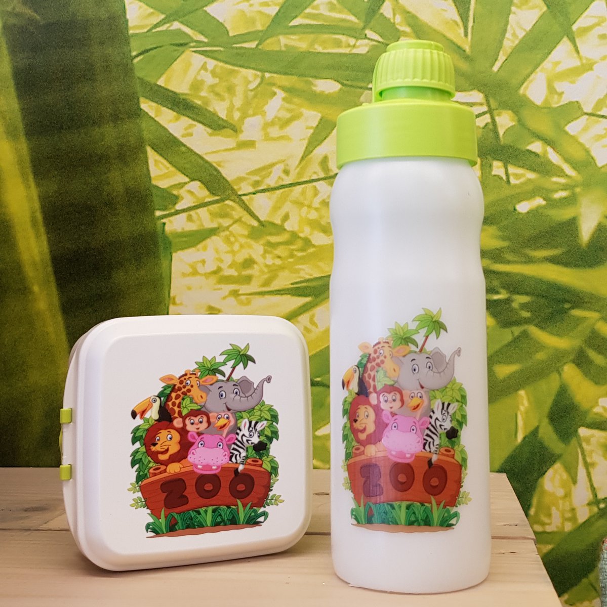 GreenPicnicNL's tweet image. Biodora snacktrommel en drinkfles voor naar school of onderweg💚In Europa gemaakt van bioplastic uit natuurlijke materialen🌱 Milieuvriendelijk, BPA- en melamine vrij!✅ 
#greenpicnic #schoonhoven #biodora #milieuvriendelijk #groen #duurzaam #duurzaamheid #duurzaamleven #kids