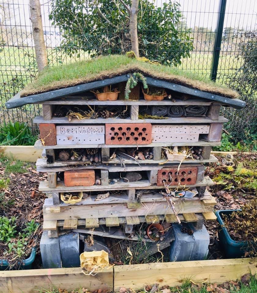 The garden club met today. They split into groups &amp; planted broad beans, shallots &amp; strawberries. They helped to fill the bug hotel &amp; make bird feeders for the field. They learnt about how &amp; when to grow different types of fruit and veg  #gardenclub #green-fingers