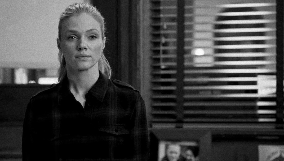 upsteadsmiracle's tweet photo. a year ago...hailey was willing to risk her entire career to protect vanessa, because to her...making sure that vanessa was safe and okay was the only thing that mattered. https://t.co/NQXC5c438N