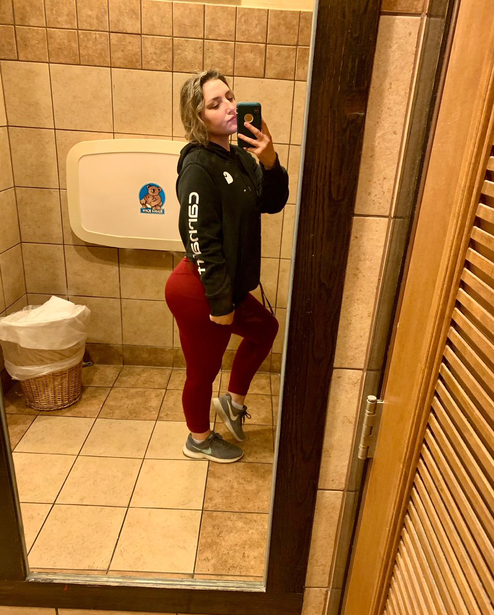get my snap premium or only fans.. fuck w/ it 😈