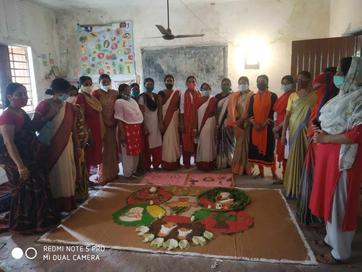 PatnaPoshan's tweet photo. पोषण पखवाड़ा 2021
बाल विकास परियोजना कार्यालय पटना सदर -2,पटना के अंतर्गत सेविकाओं तथा सहायिकाओं द्वारा सपथ लेते हुए। https://t.co/OVaf8krzs6