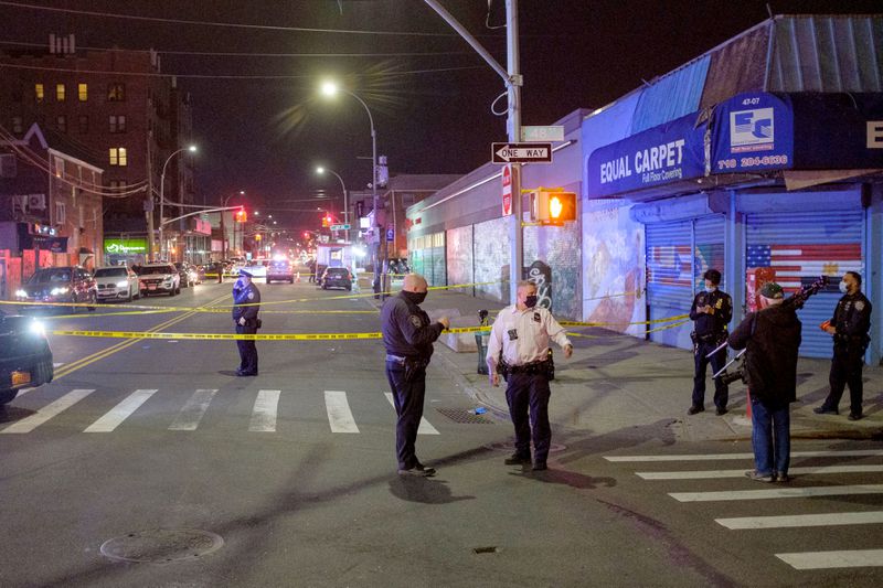 ccdworldwide's tweet photo. 3 innocent victims shot in Woodside in less than 2 weeks.
#communitycapacitydevelopment #humanjustice #healingjustice #ccd #aboutccd #696buildqueensbridge #queensbridge #cms #crisismanagementsystem #woodside #shooting #nyshooting https://t.co/ZdUp1SNfYX