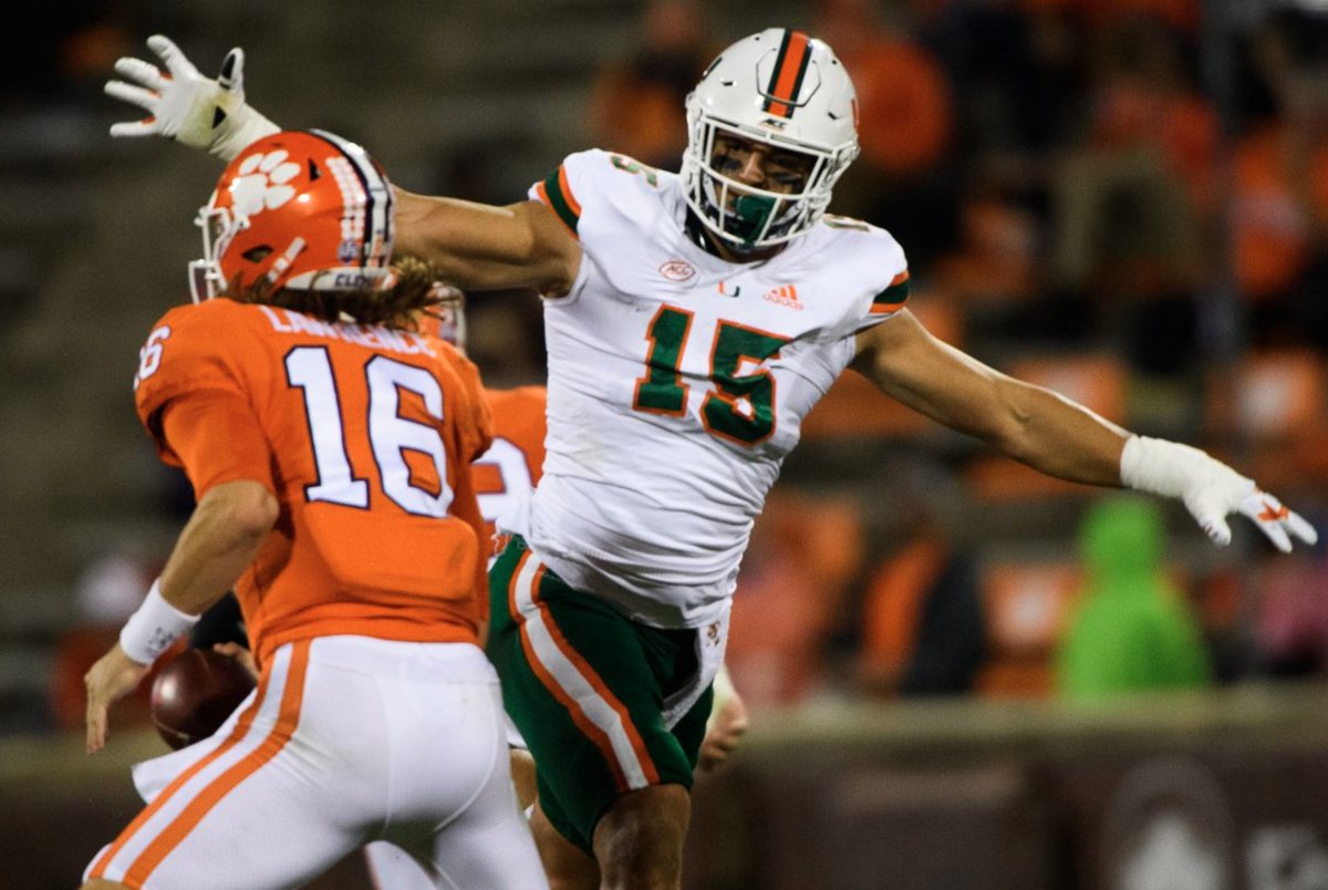 Steelerfury's tweet photo. With the 30th pick in the #21SteelerFuryDraft Pabst and the #BuffaloBills select a player who grew up in SoCal, played in Florida... should be fun in Buffalo!: DE Jaelan Philips, @MiamiHurricanes https://t.co/4b1LlYA8Zj